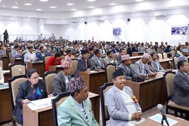 प्रतिनिधि सभा बैठक बस्दै